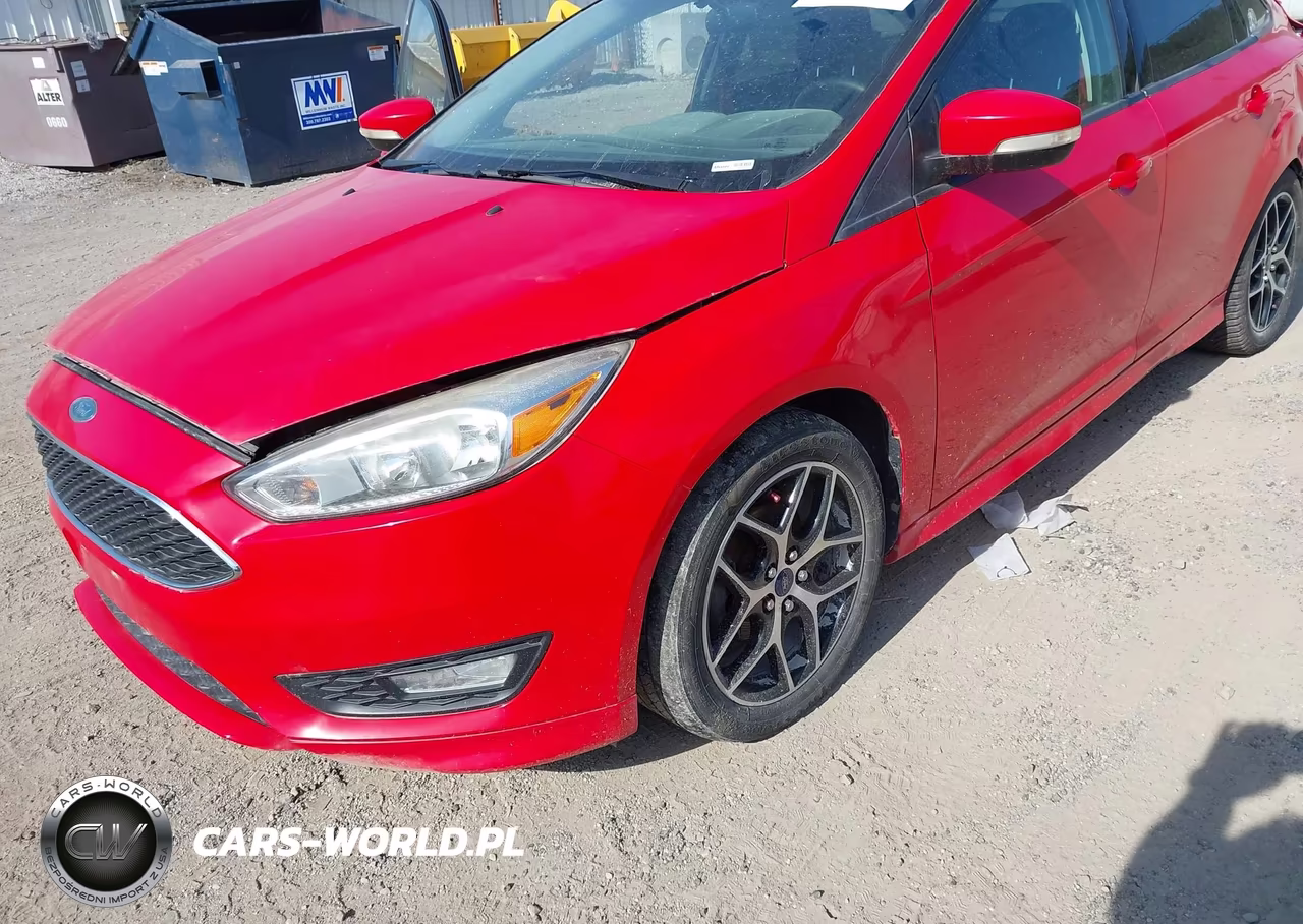 2015 Ford Focus Se VIN:1FADP3F26FL322632 - 2