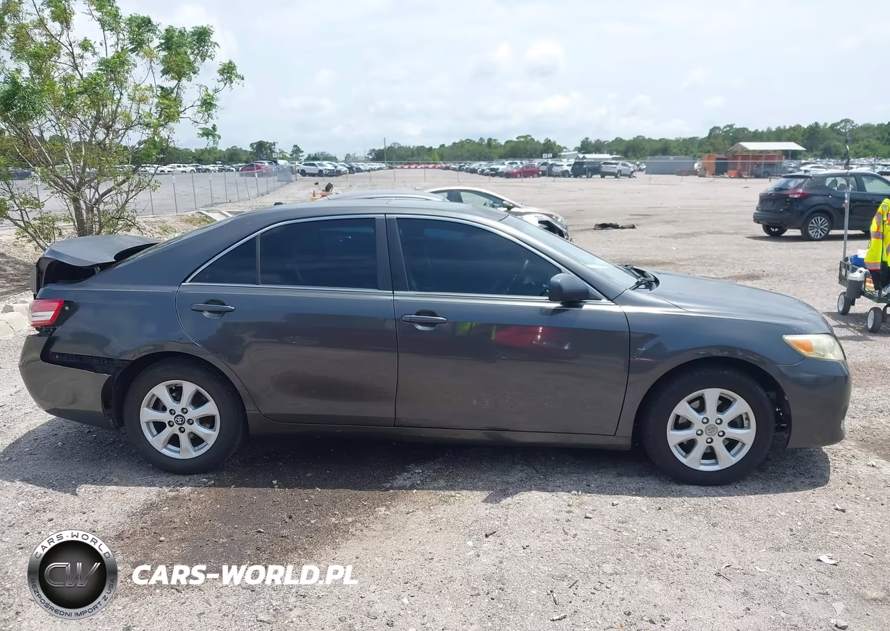 2011 Toyota Camry Le VIN:4T1BF3EK0BU629817 - 13