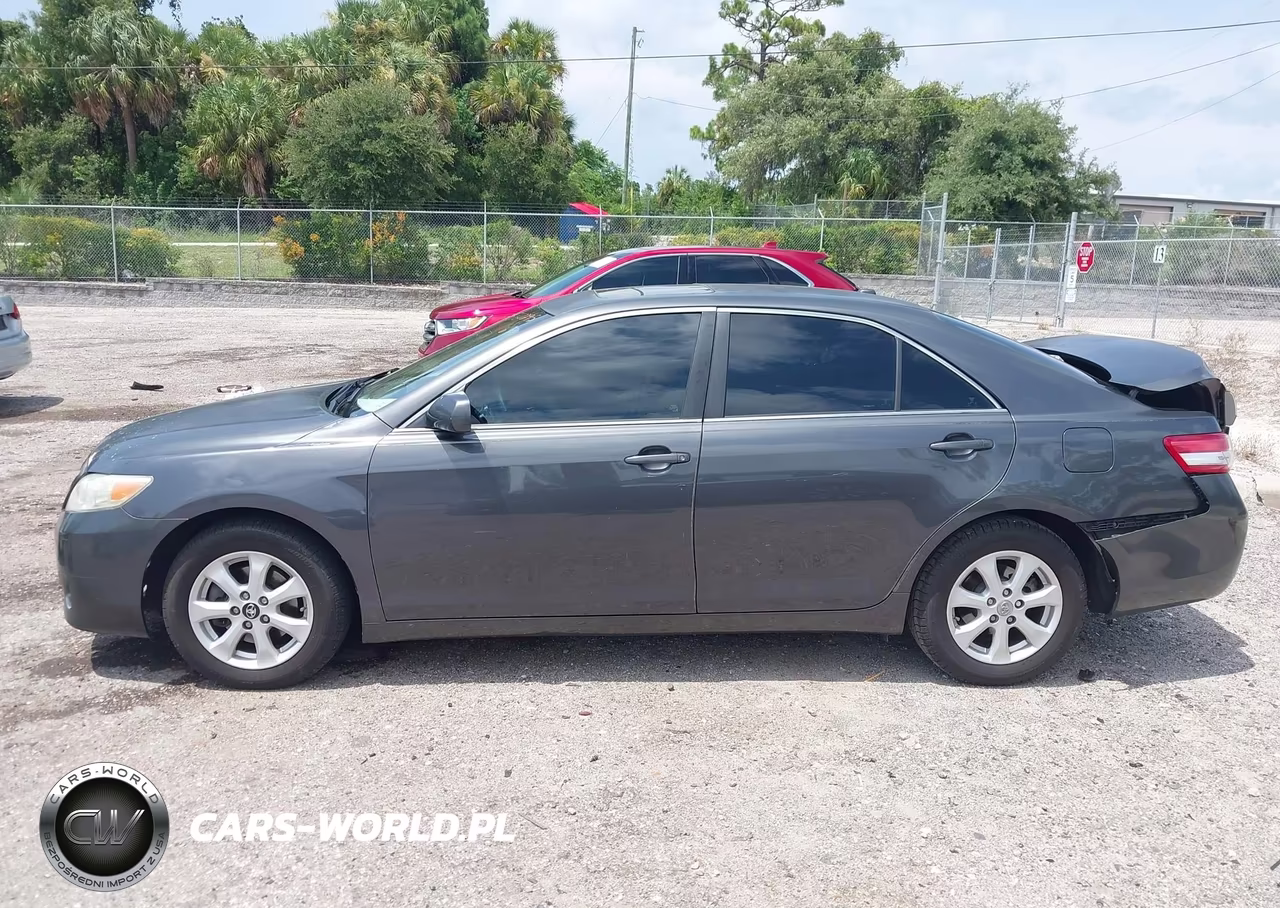 2011 Toyota Camry Le VIN:4T1BF3EK0BU629817 - 14