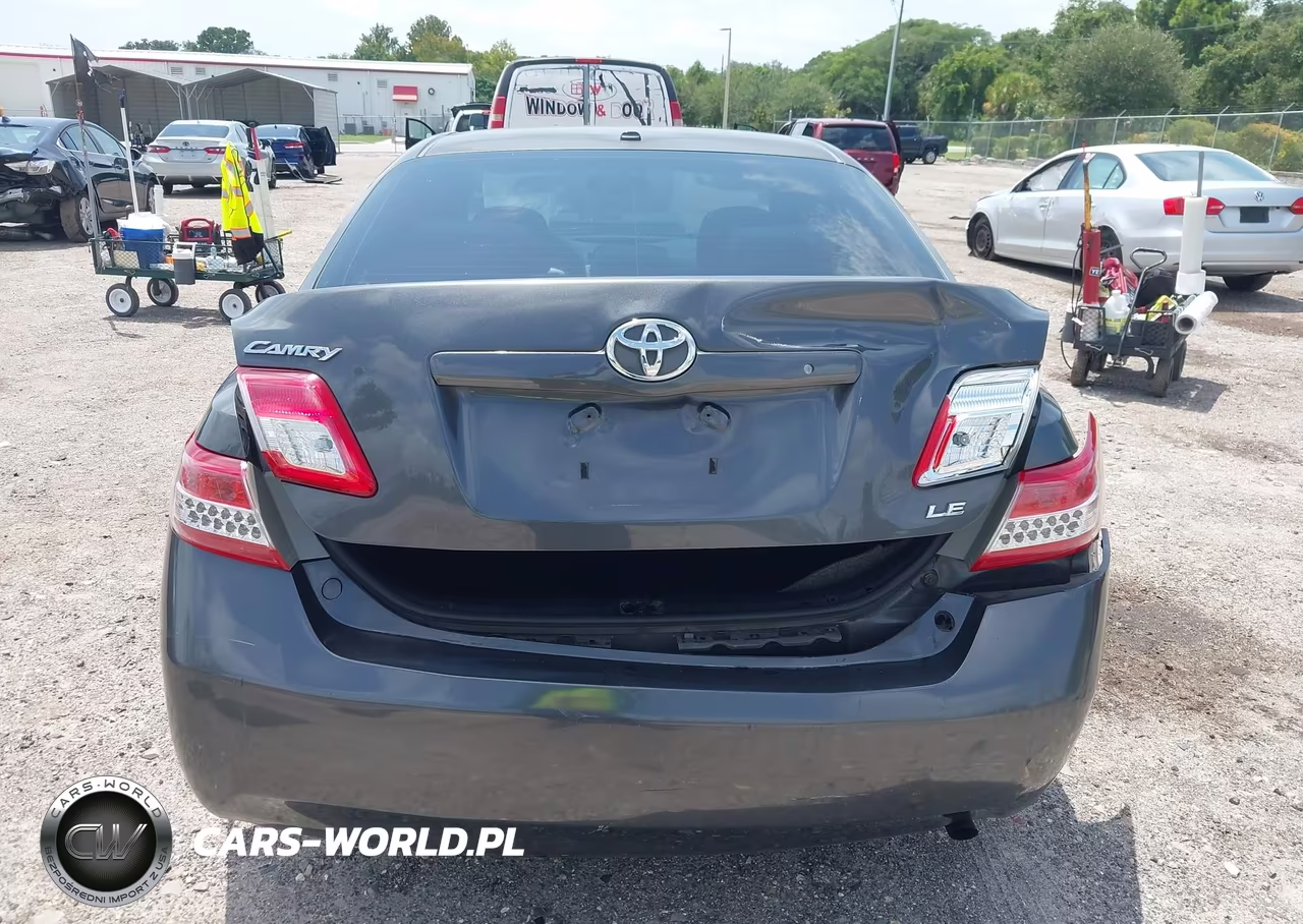 2011 Toyota Camry Le VIN:4T1BF3EK0BU629817 - 16