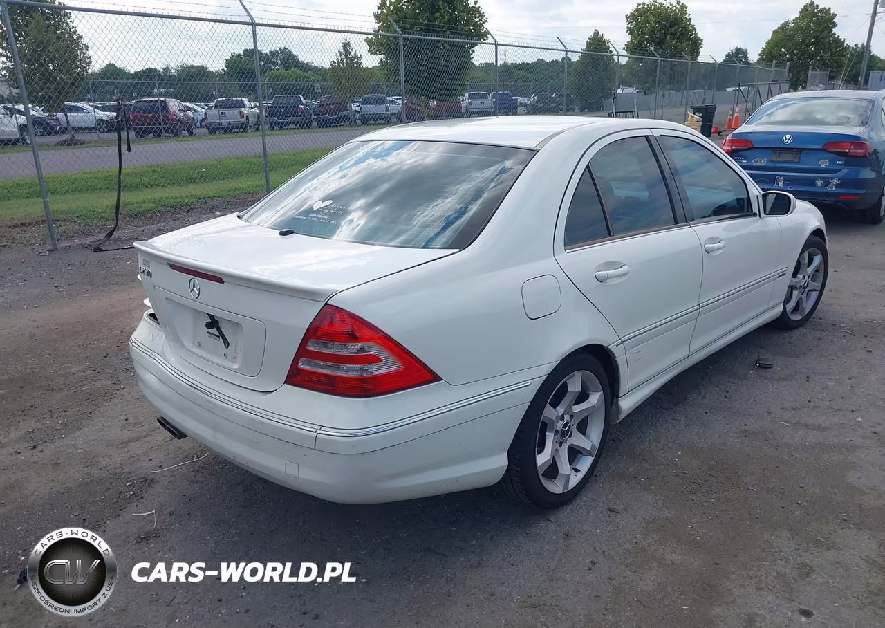 2007 Mercedes-Benz C 230 Sport VIN:WDBRF52H37F918496 - 4