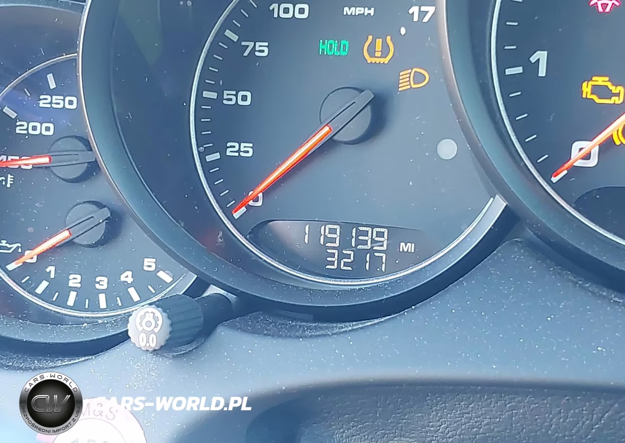 2016 Porsche Cayenne VIN:WP1AA2A24GKA12761 - 16