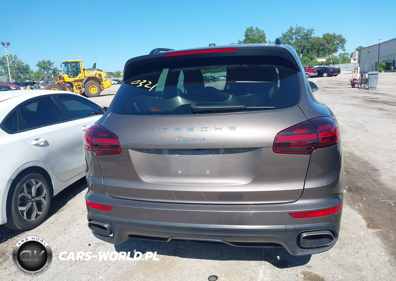 2016 Porsche Cayenne VIN:WP1AA2A24GKA12761 - 17