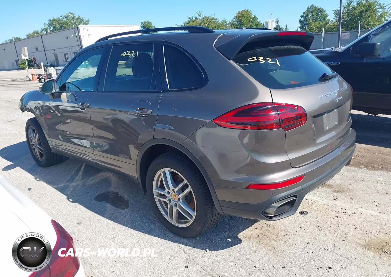2016 Porsche Cayenne VIN:WP1AA2A24GKA12761 - 3