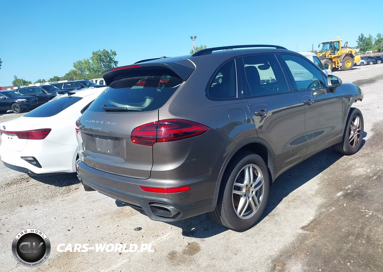 2016 Porsche Cayenne VIN:WP1AA2A24GKA12761 - 4