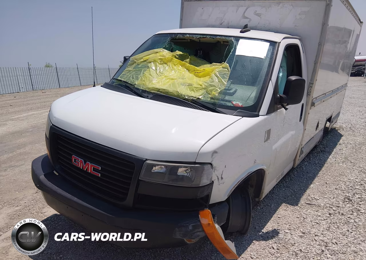 2022 GMC Savana Cutaway Work Van VIN:1GD07RFP4N1179368 - 11