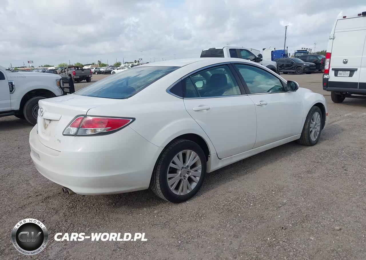 2009 Mazda Mazda6 I Touring VIN:1YVHP82A795M45526 - 4