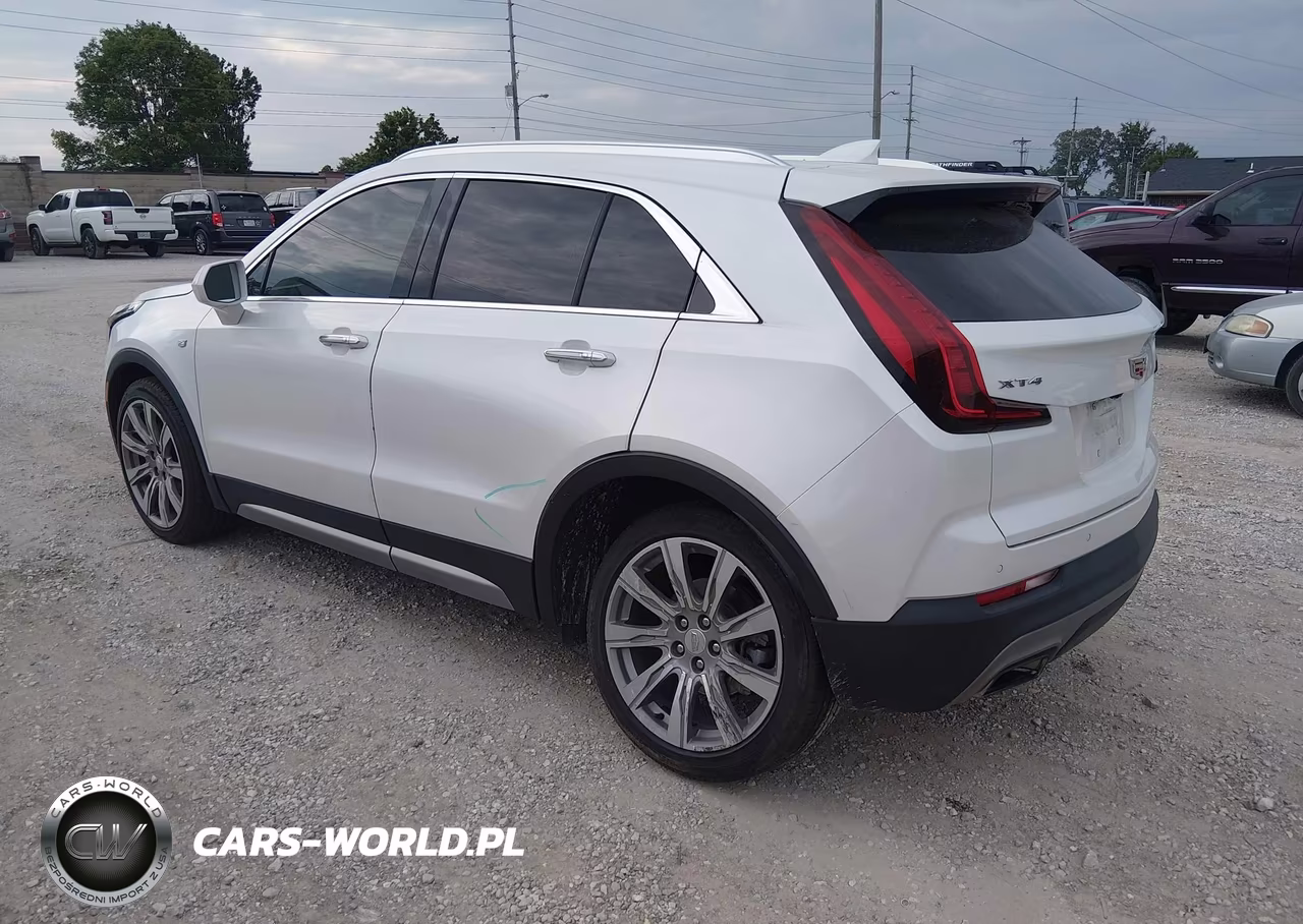 2019 Cadillac Xt4 Premium Luxury VIN:1GYFZCR40KF186043 - 3