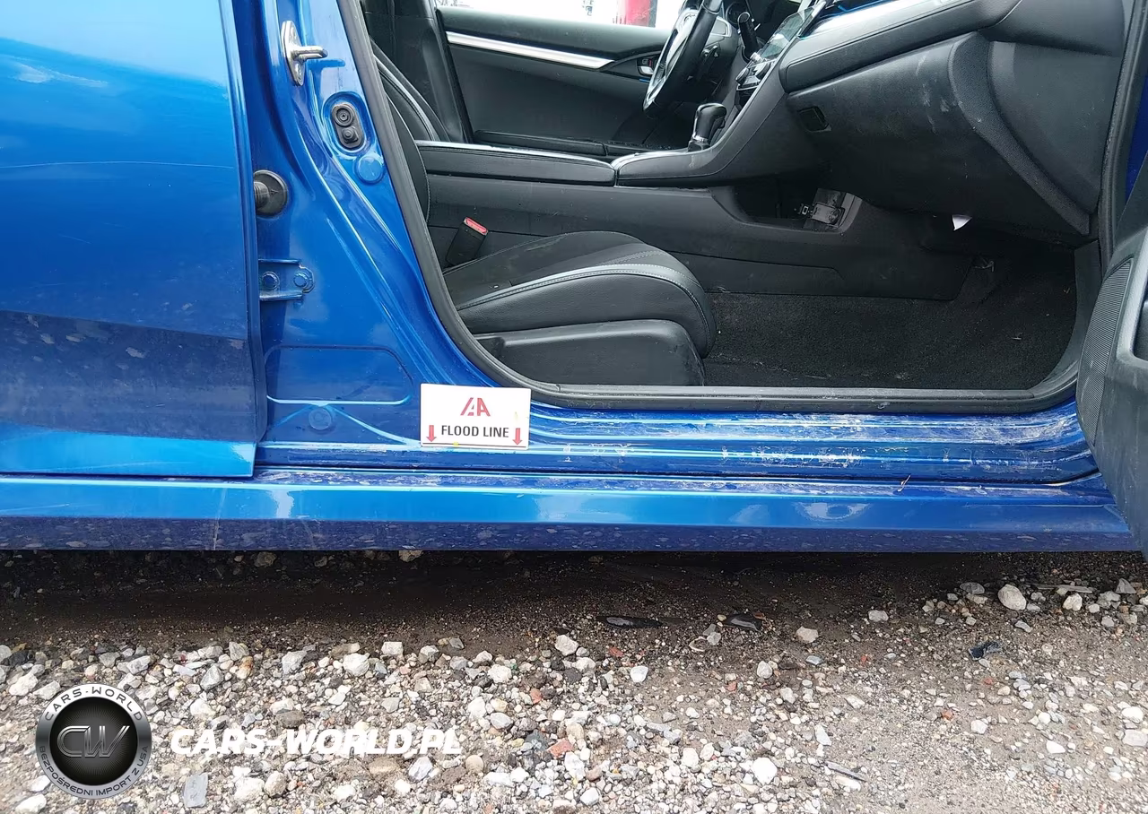 2019 Honda Civic Sport VIN:2HGFC2F81KH543657 - 13