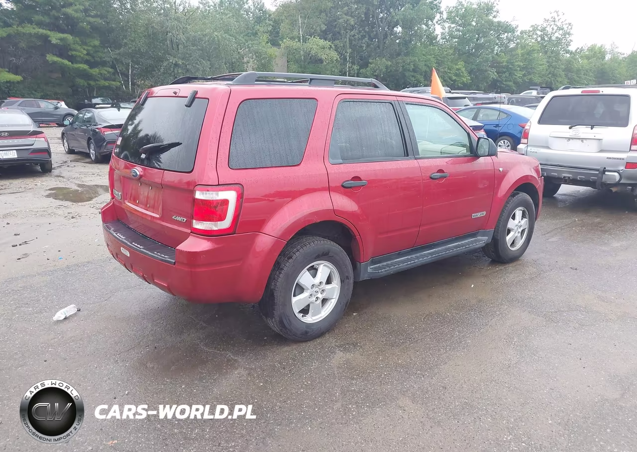 2008 Ford Escape Xlt VIN:1FMCU93178KA38590 - 4