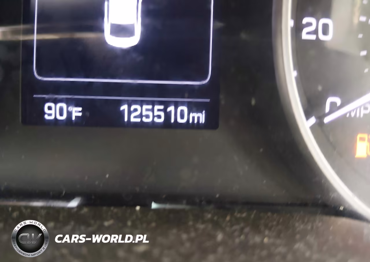 2018 Hyundai Elantra Sel VIN:5NPD84LF5JH320985 - 15