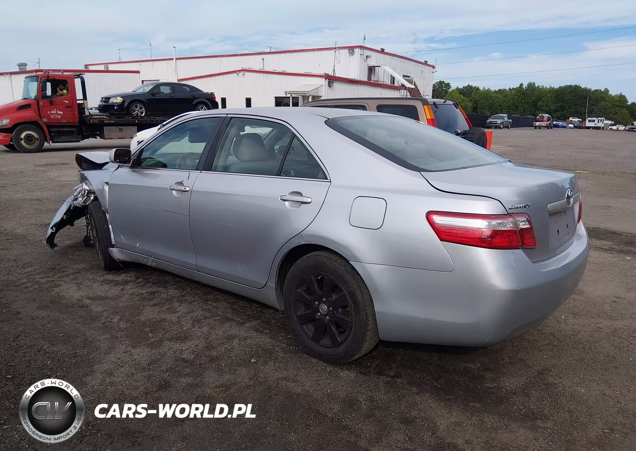2007 Toyota Camry Xle VIN:JTNBE46K573032733 - 3
