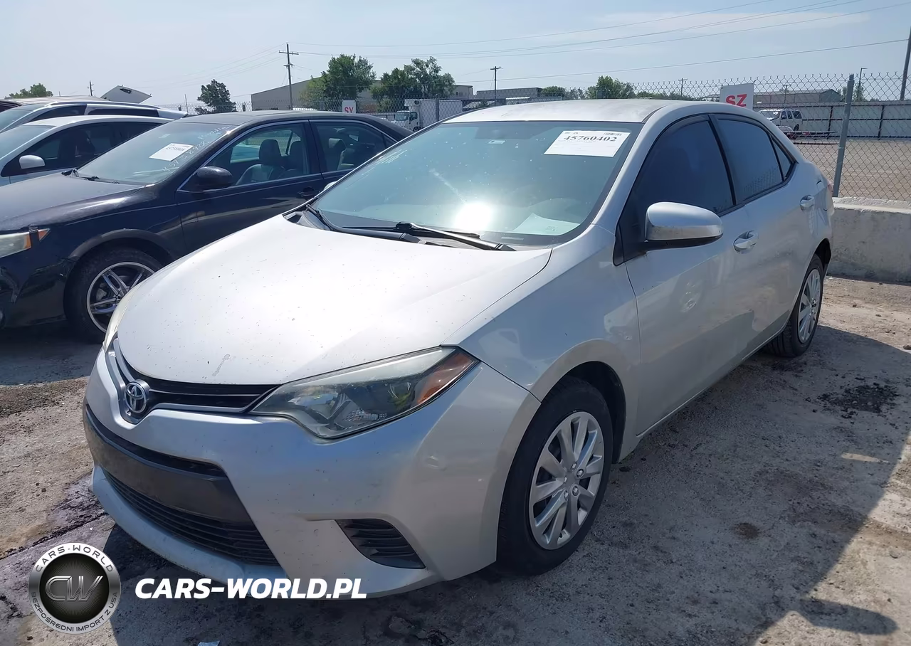 2015 Toyota Corolla Le VIN:5YFBURHEXFP329773 - 2
