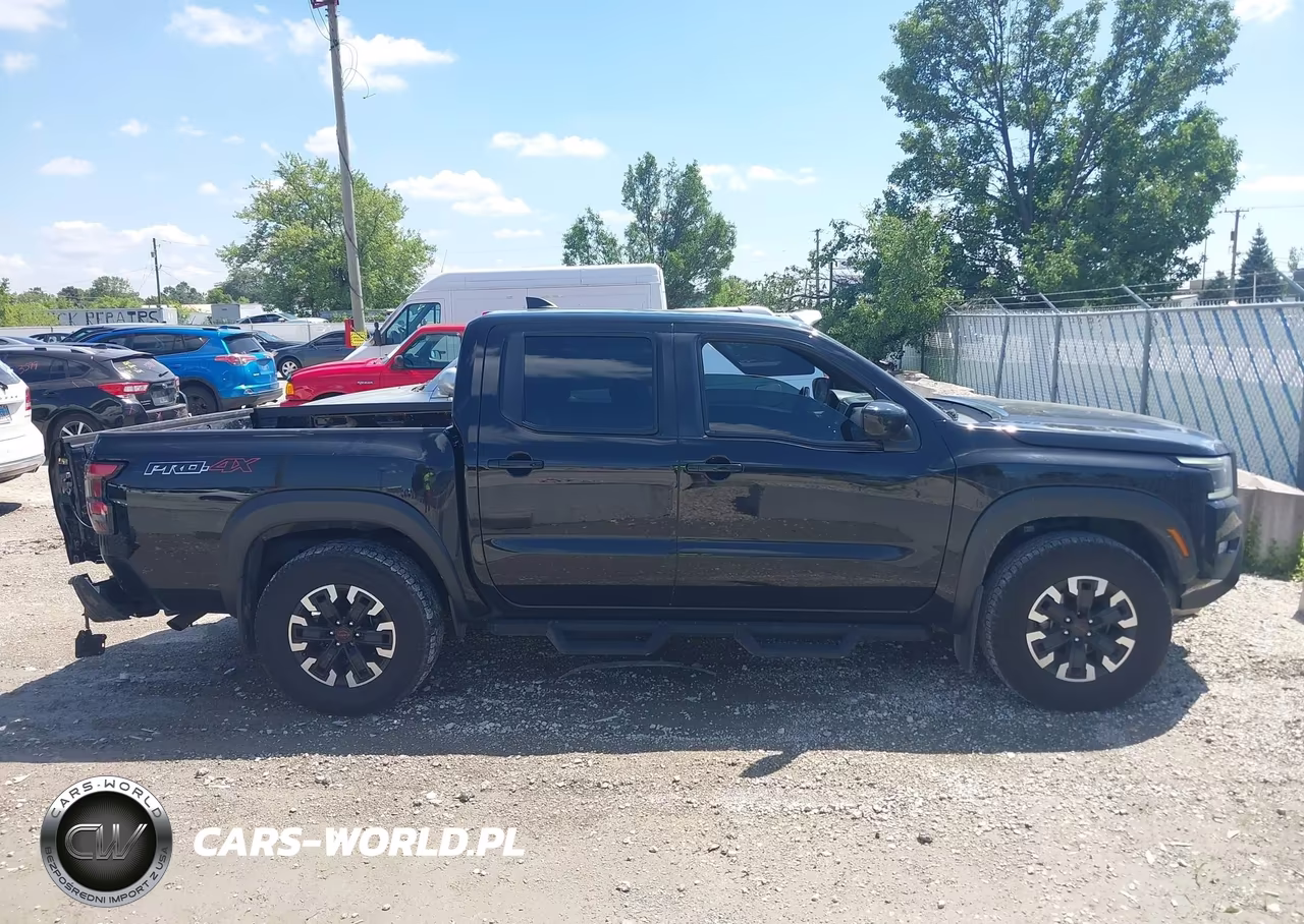 2023 Nissan Frontier Pro-4X 4X4 VIN:1N6ED1EK4PN621827 - 13