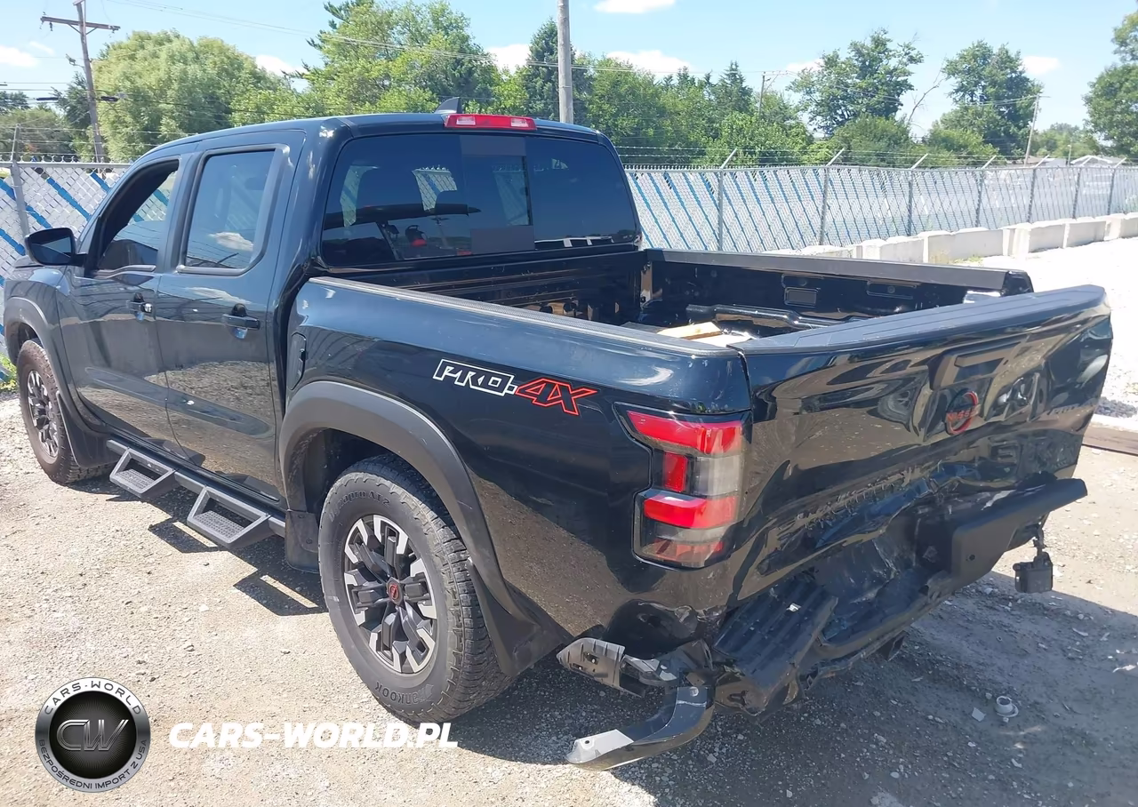 2023 Nissan Frontier Pro-4X 4X4 VIN:1N6ED1EK4PN621827 - 3