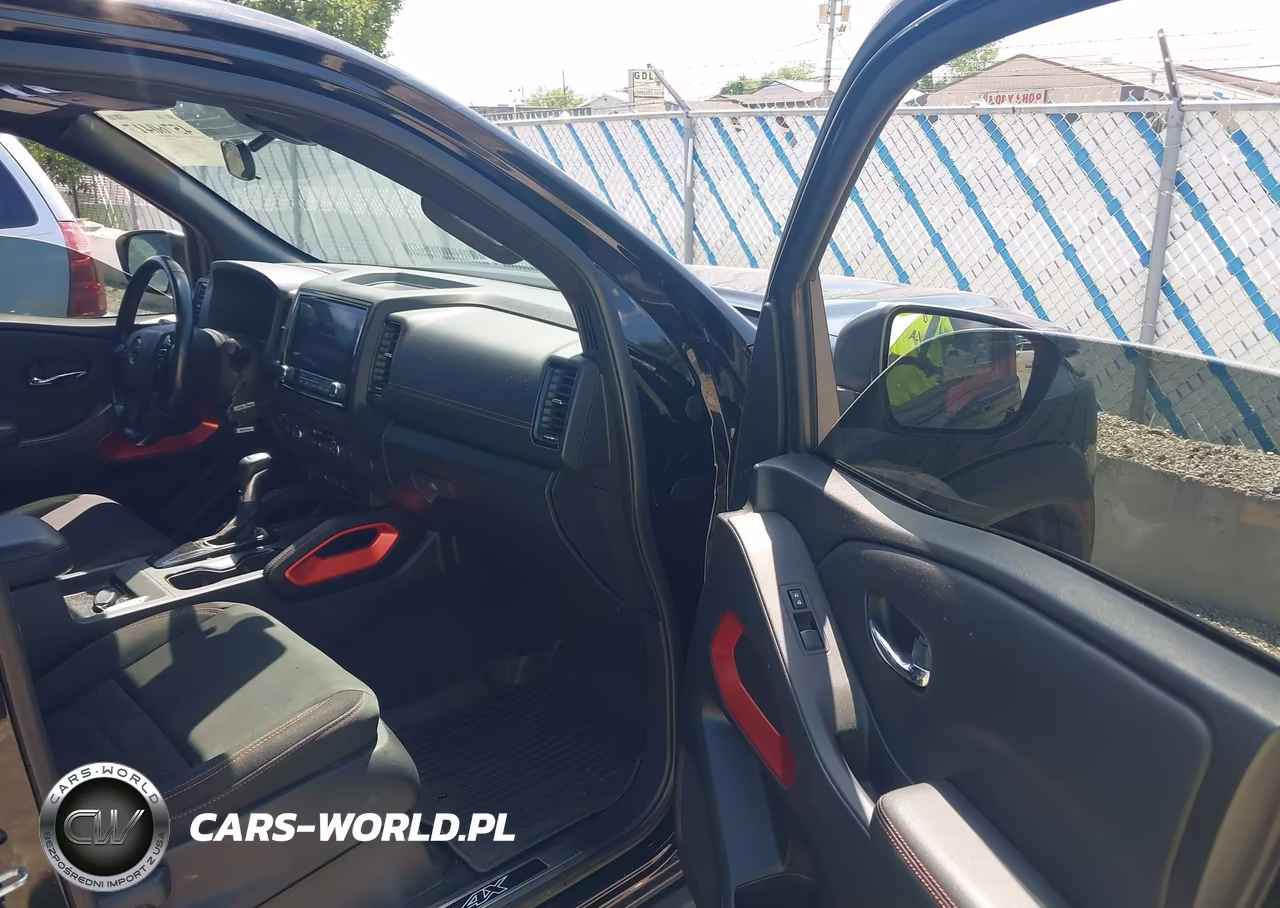 2023 Nissan Frontier Pro-4X 4X4 VIN:1N6ED1EK4PN621827 - 5