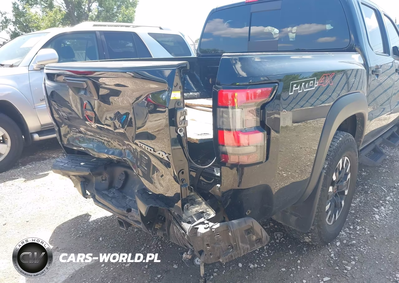 2023 Nissan Frontier Pro-4X 4X4 VIN:1N6ED1EK4PN621827 - 6