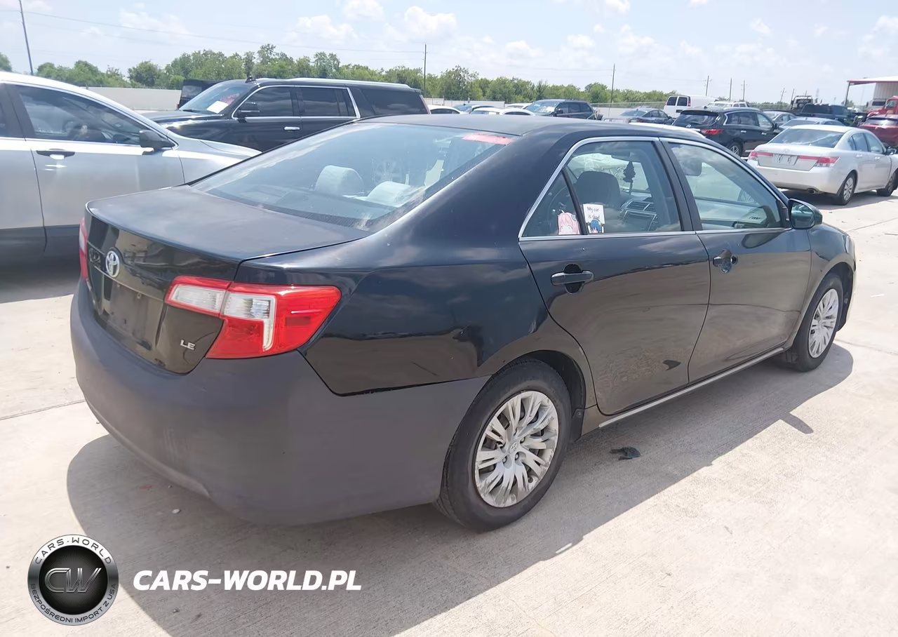 2012 Toyota Camry Le VIN:4T1BF1FK1CU063185 - 4