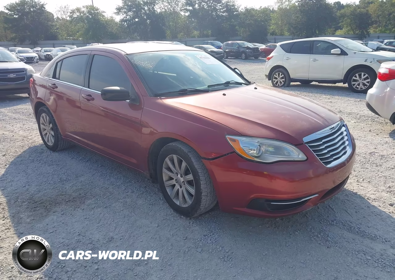 2013 Chrysler 200 Touring – zdjęcie 1 z 16