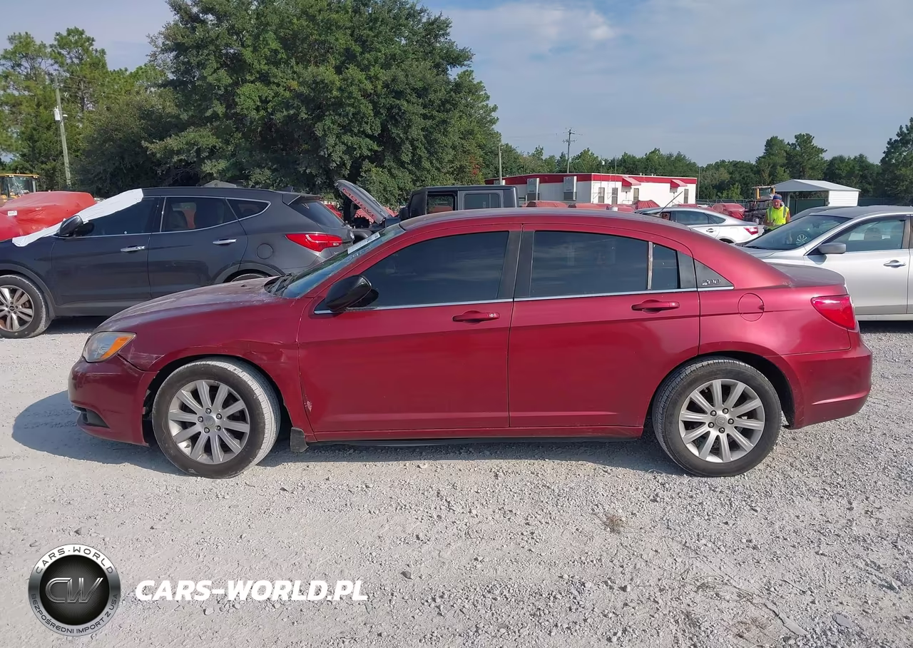 2013 Chrysler 200 Touring VIN:1C3CCBBG6DN556398 - 14