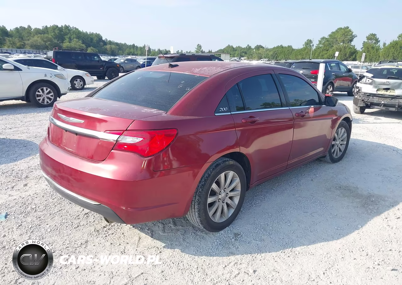 2013 Chrysler 200 Touring VIN:1C3CCBBG6DN556398 - 4