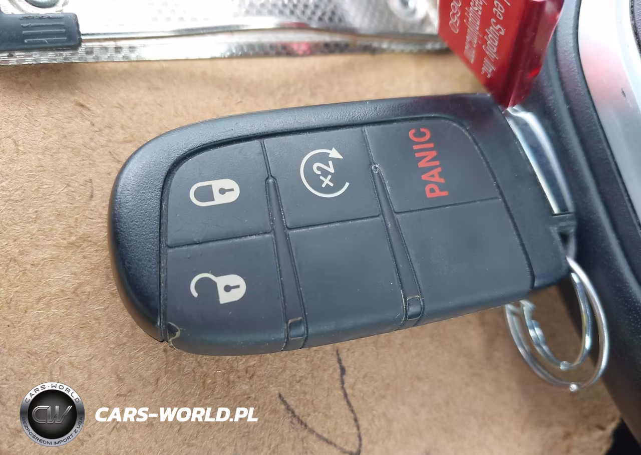 2022 Jeep Compass Latitude Lux 4X4 VIN:3C4NJDFB5NT135908 - 11