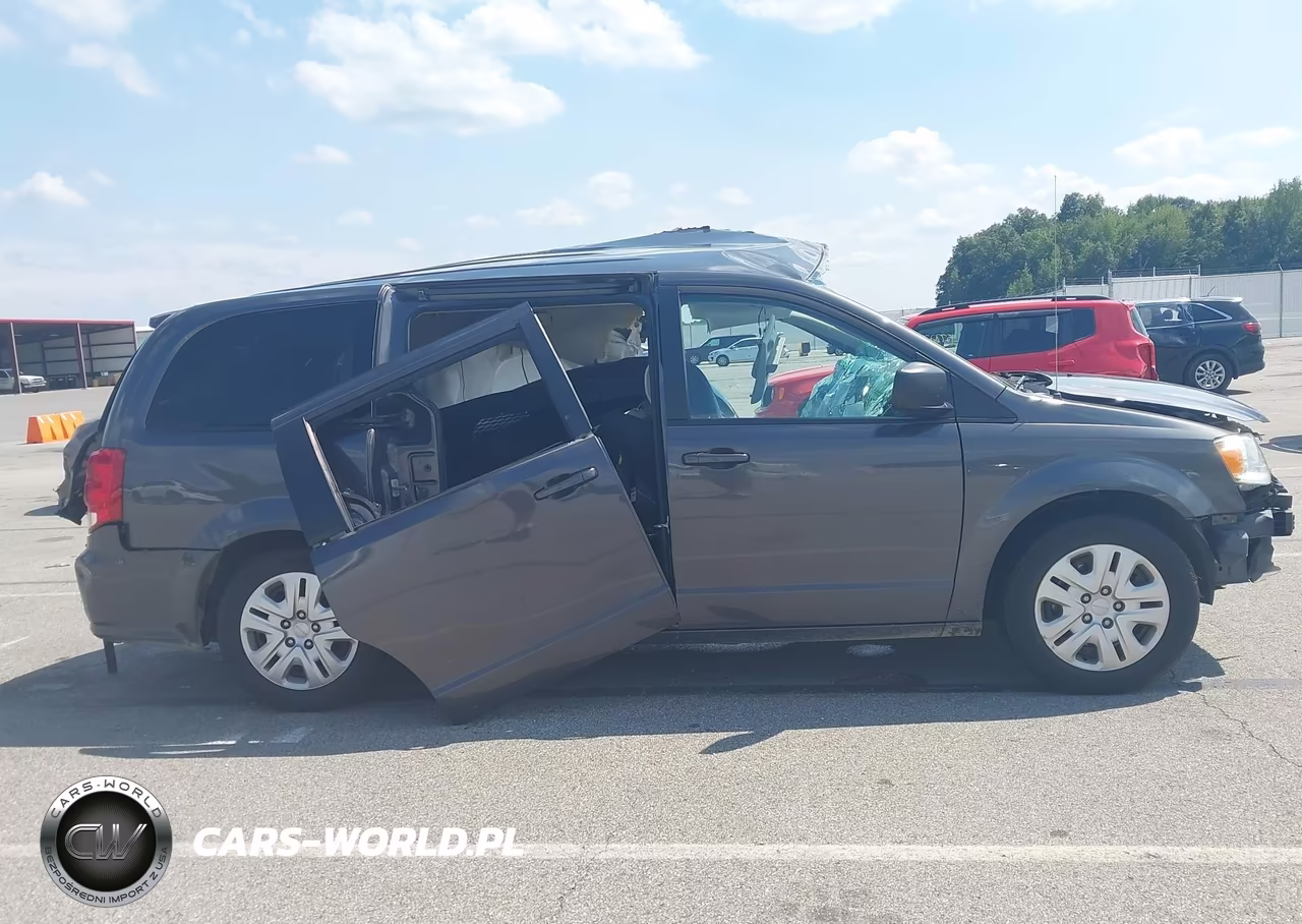 2018 Dodge Grand Caravan Se VIN:2C4RDGBG1JR148017 - 13