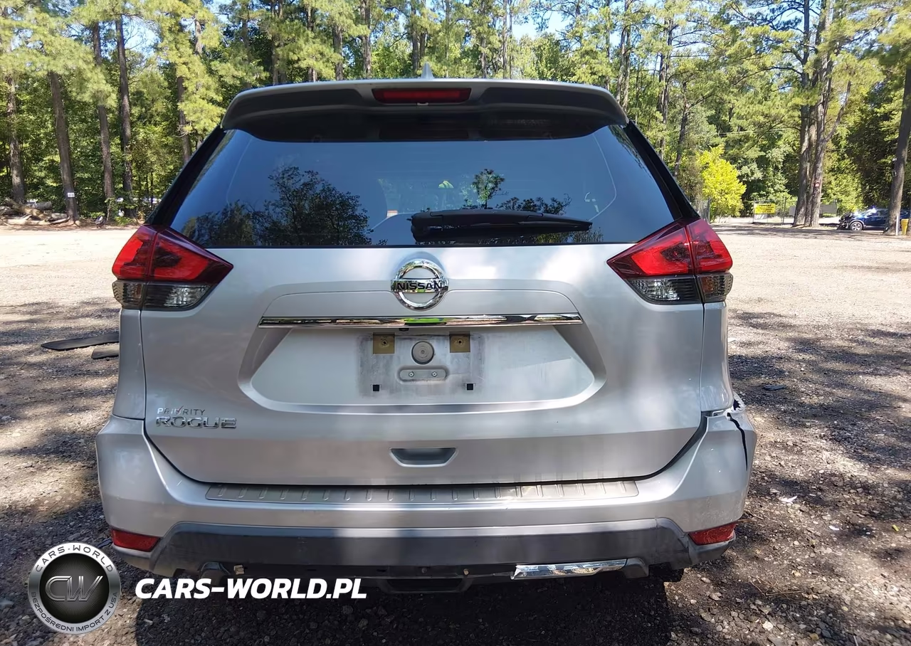 2018 Nissan Rogue S VIN:KNMAT2MT8JP617652 - 16