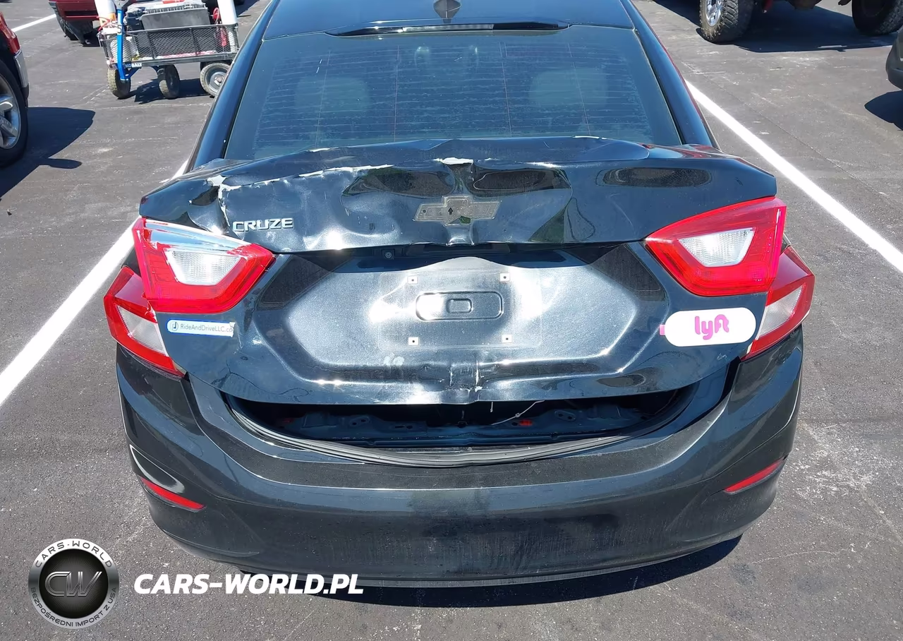 2017 Chevrolet Cruze Ls Auto VIN:1G1BC5SM2H7133948 - 6