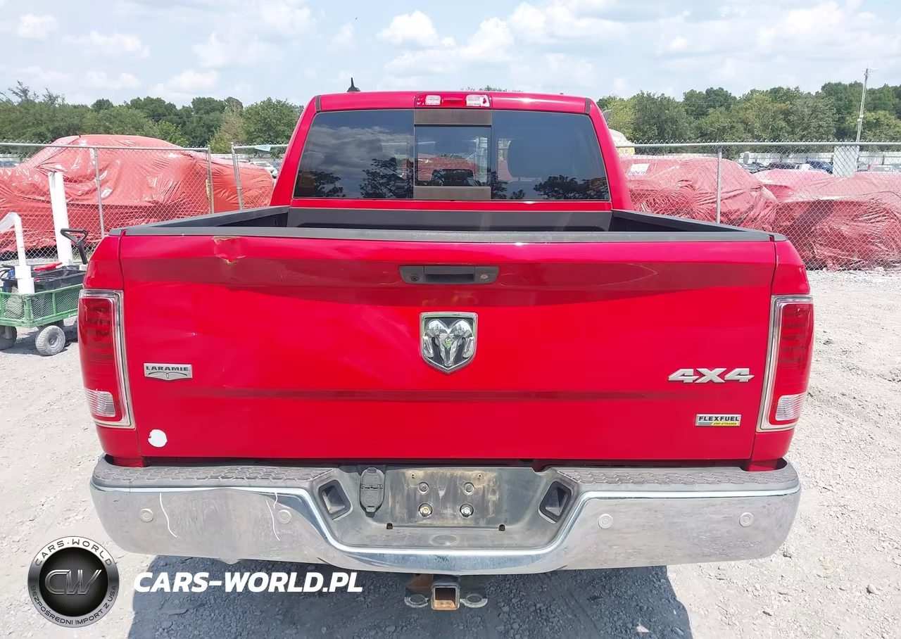 2018 Ram 1500 Laramie 4X4 5'7 Box VIN:1C6RR7NG0JS306463 - 16