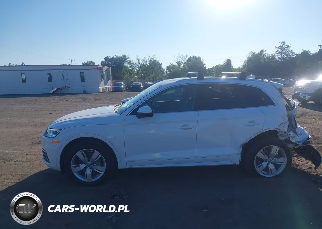 2019 Audi Q5 45 Premium VIN:WA1BNAFY1K2079421 - 14