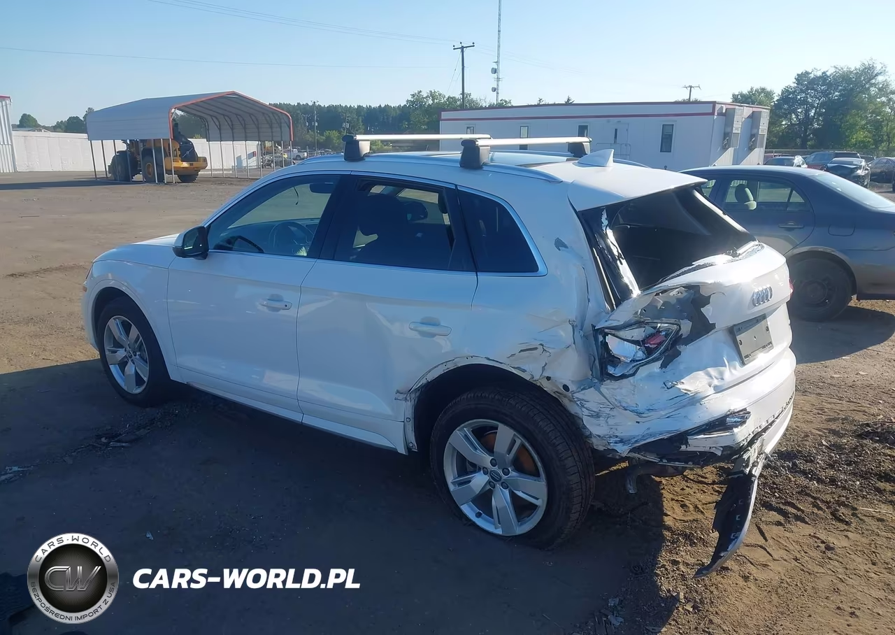 2019 Audi Q5 45 Premium VIN:WA1BNAFY1K2079421 - 3