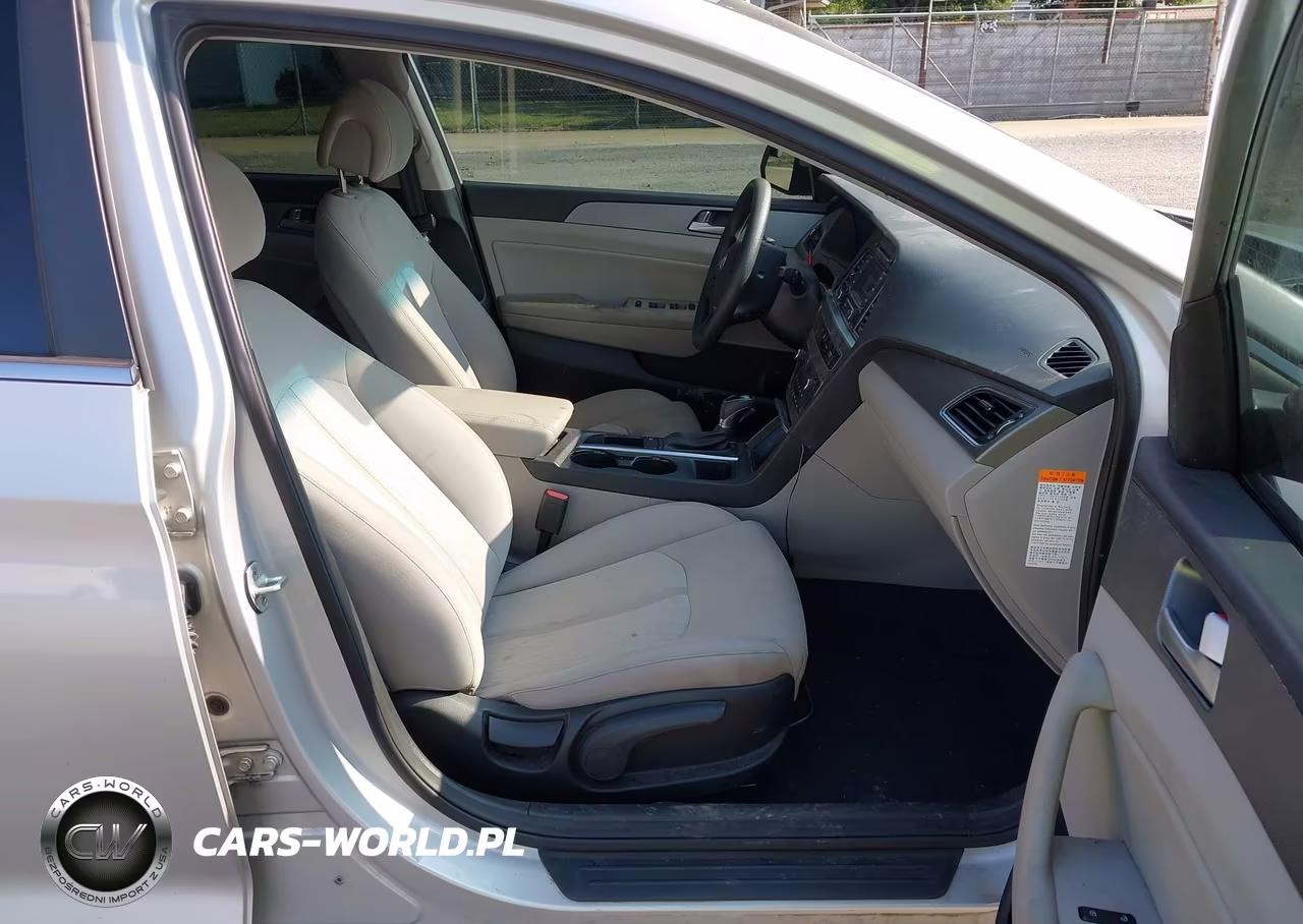 2016 Hyundai Sonata Hybrid Se VIN:KMHE24L1XGA035382 - 5