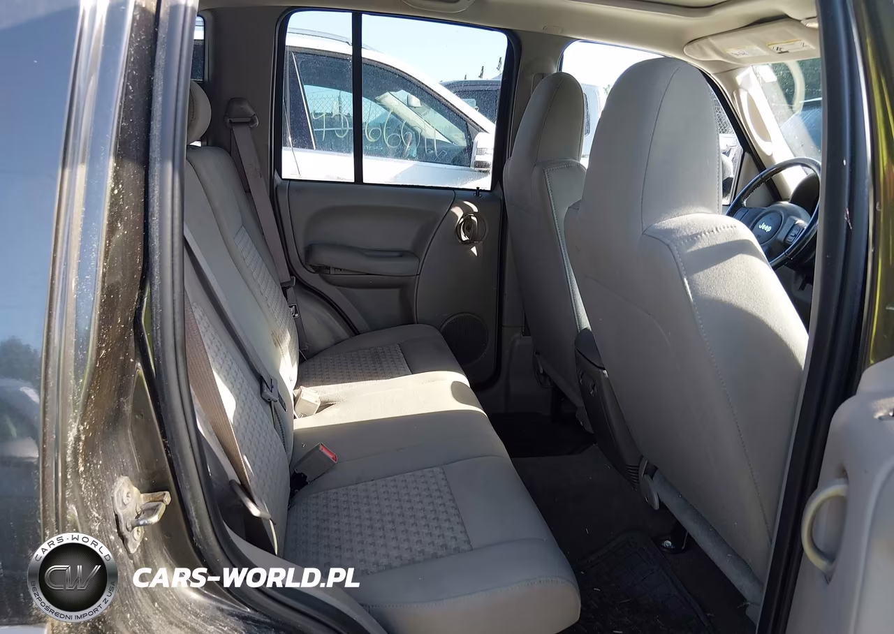 2006 Jeep Liberty Sport VIN:1J8GL48K86W173976 - 8