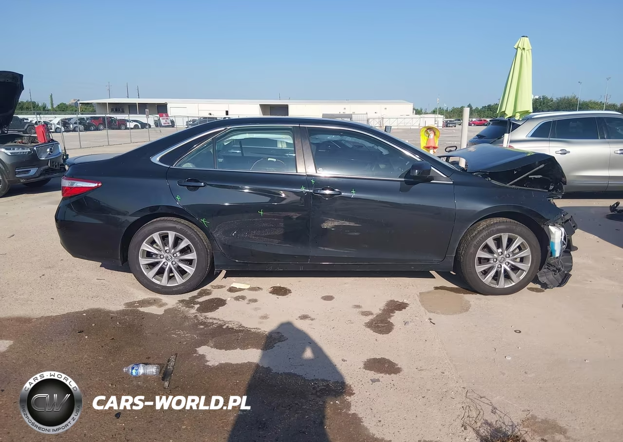 2017 Toyota Camry Xle VIN:4T1BF1FK3HU617799 - 14