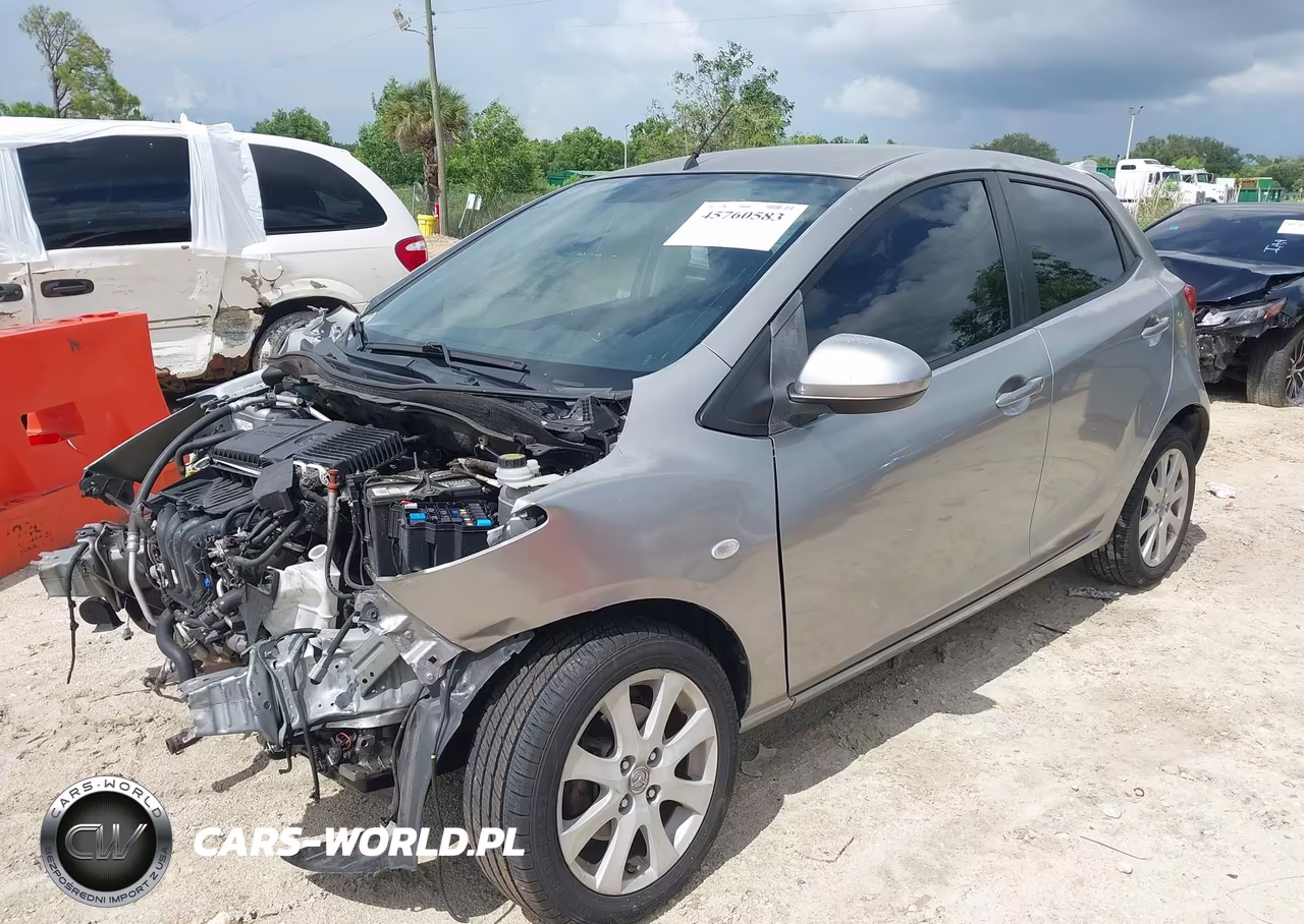 2011 Mazda Mazda2 Touring VIN:JM1DE1HY4B0110412 - 2