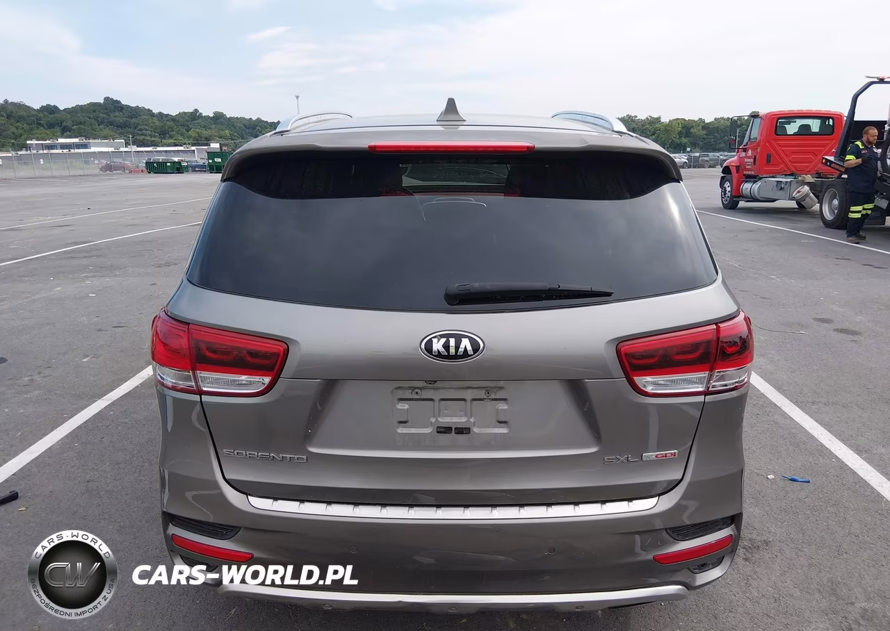 2016 Kia Sorento 2.0T Sxl VIN:5XYPKDA13GG035286 - 16