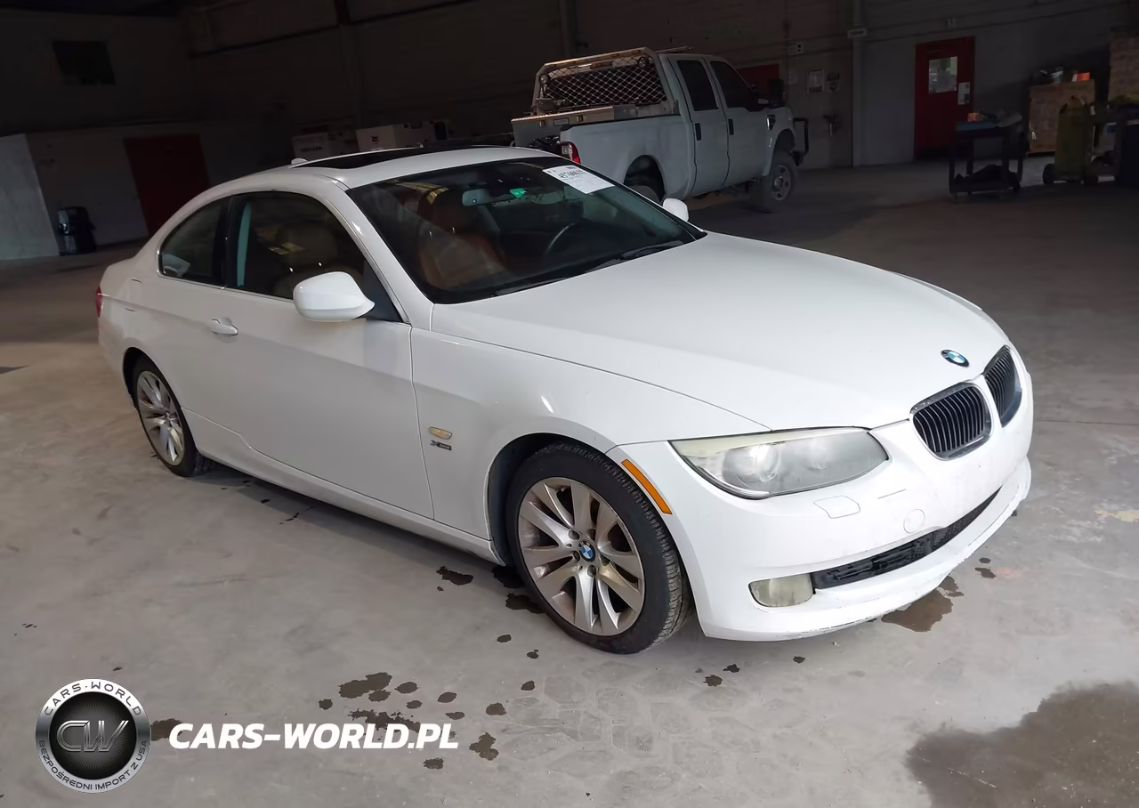 2011 BMW 328I xDrive – zdjęcie 1 z 11