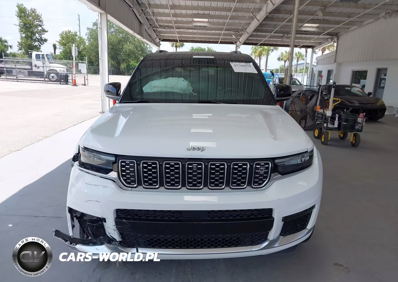 2023 Jeep Grand Cherokee L Summit 4X2 VIN:1C4RJJEG5P8776863 - 12