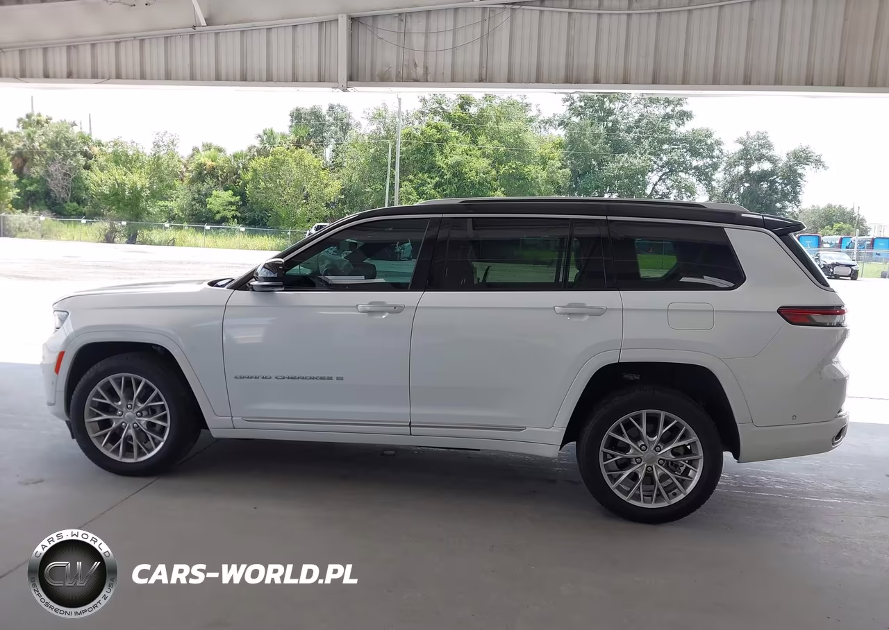 2023 Jeep Grand Cherokee L Summit 4X2 VIN:1C4RJJEG5P8776863 - 14