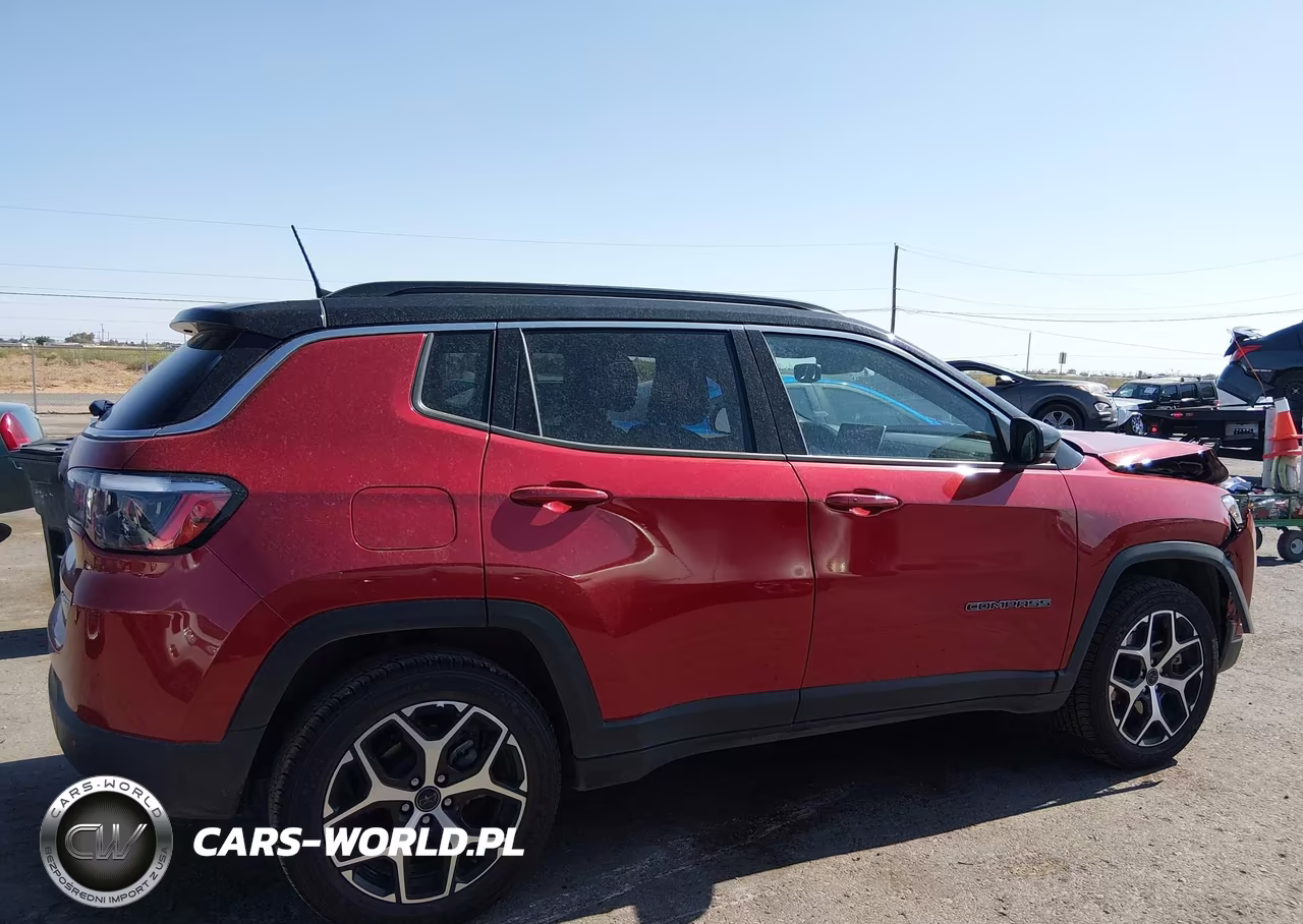 2025 Jeep Compass Limited 4X4 VIN:3C4NJDCN4ST613620 - 13