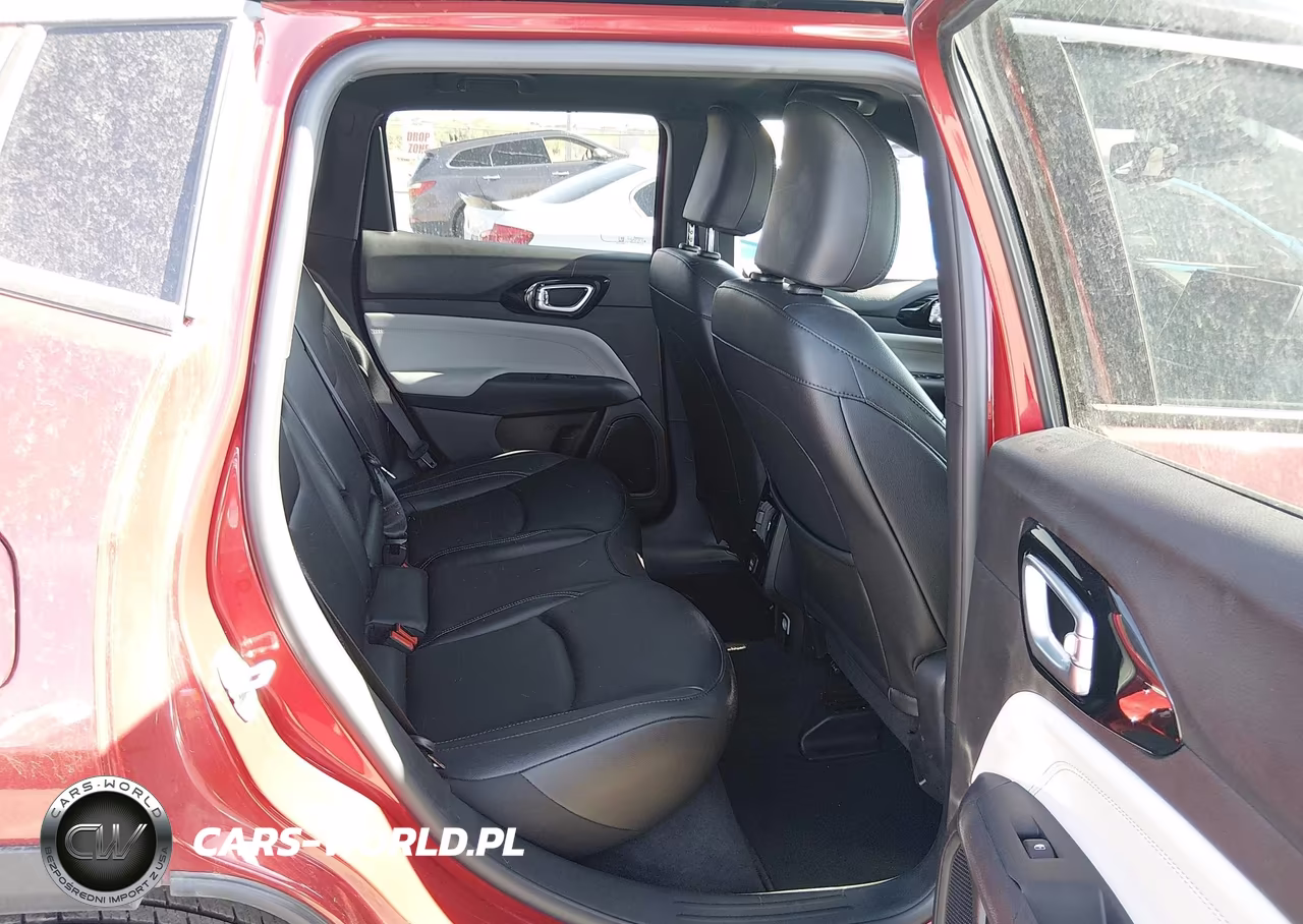 2025 Jeep Compass Limited 4X4 VIN:3C4NJDCN4ST613620 - 8