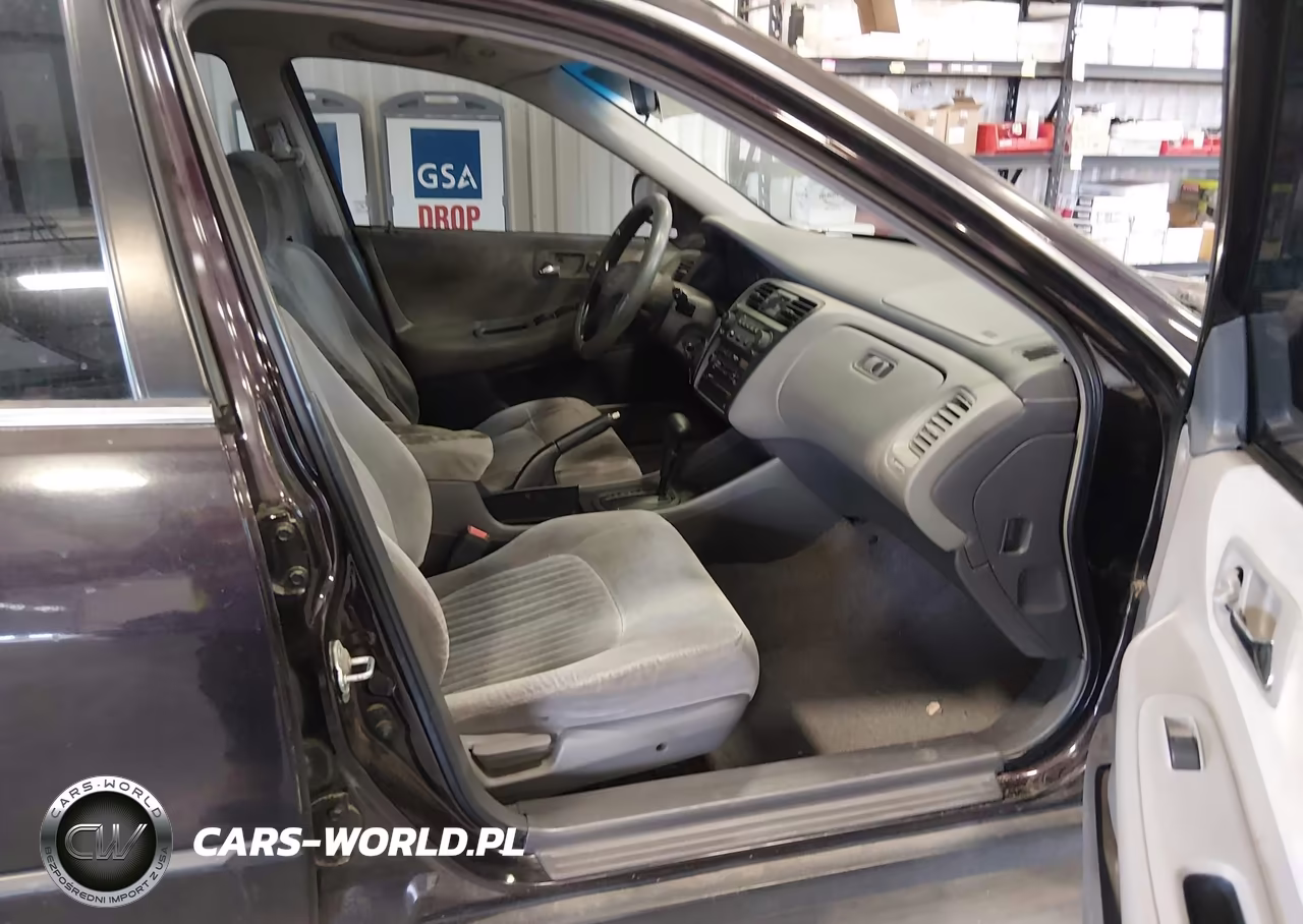 1998 Honda Accord Lx V6 VIN:1HGCG1641WA013322 - 5
