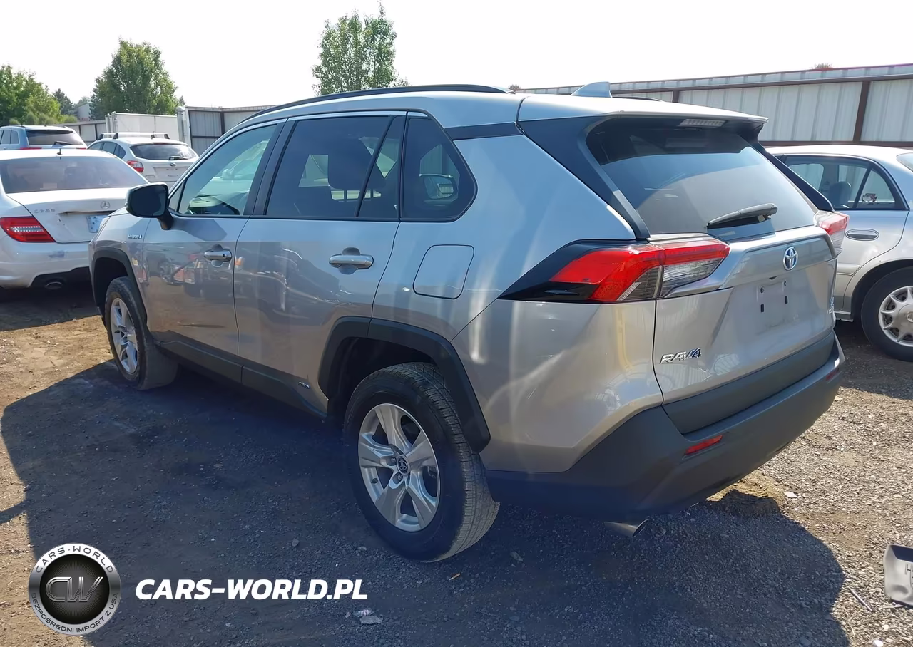 2021 Toyota Rav4 Hybrid Le VIN:4T3MWRFV2MU037432 - 3