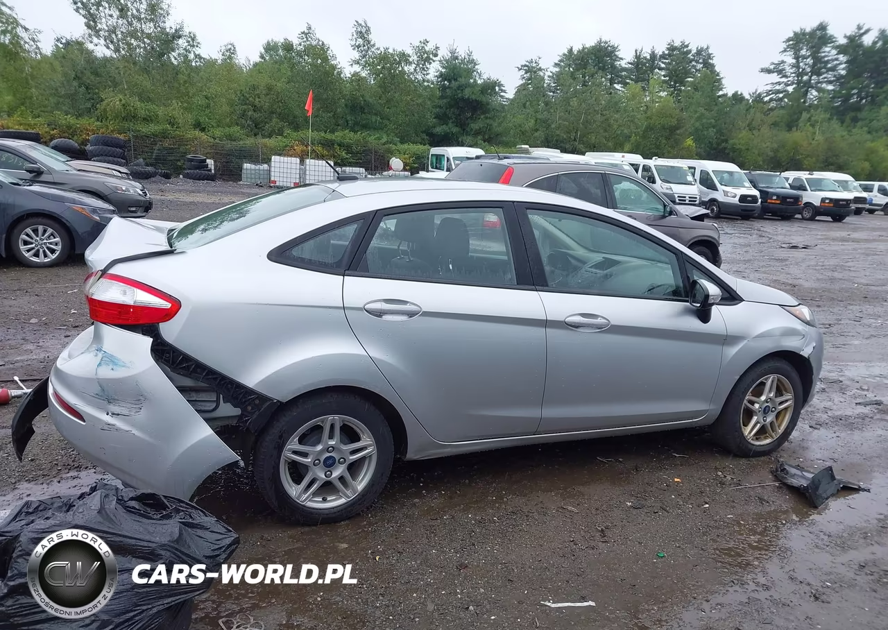 2019 Ford Fiesta Se VIN:3FADP4BJ7KM128252 - 13