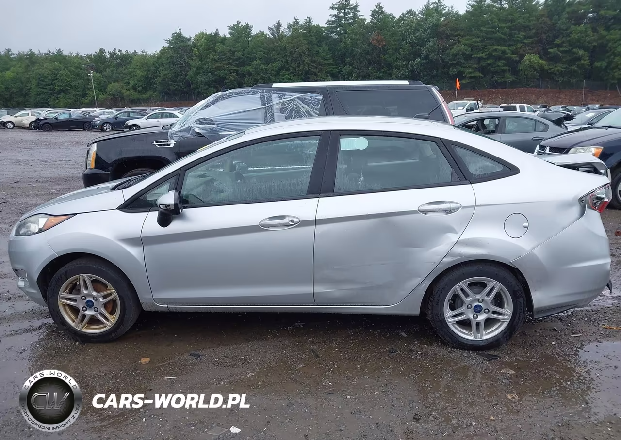 2019 Ford Fiesta Se VIN:3FADP4BJ7KM128252 - 14