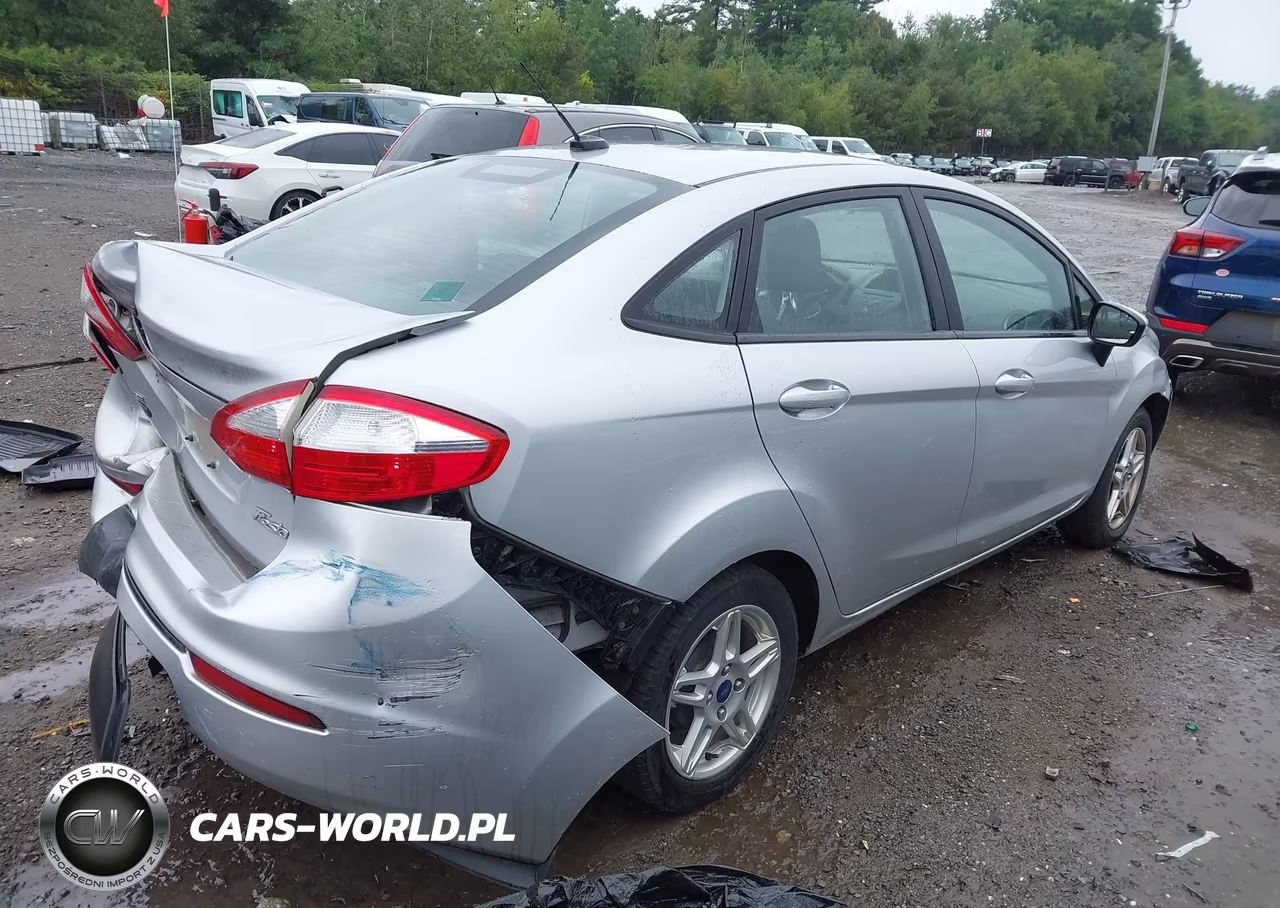2019 Ford Fiesta Se VIN:3FADP4BJ7KM128252 - 4