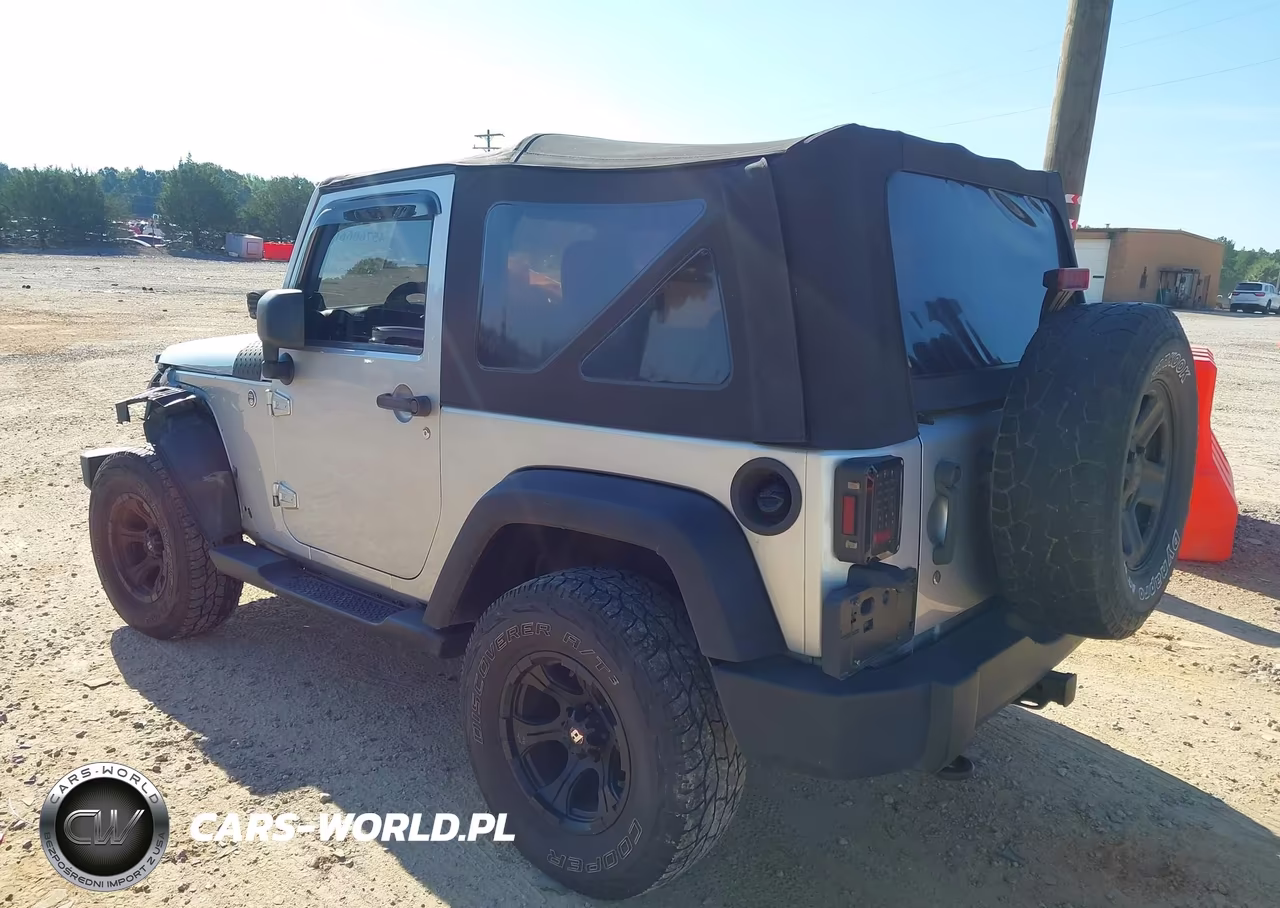 2012 Jeep Wrangler Sport VIN:1C4AJWAG2CL122619 - 3