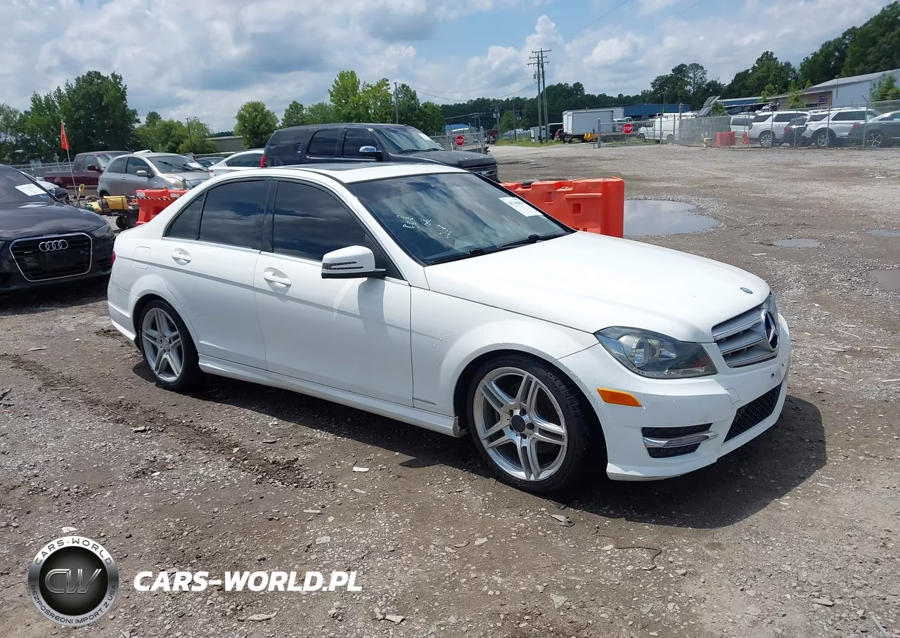 2013 Mercedes-Benz C 300 Sport 4Matic
