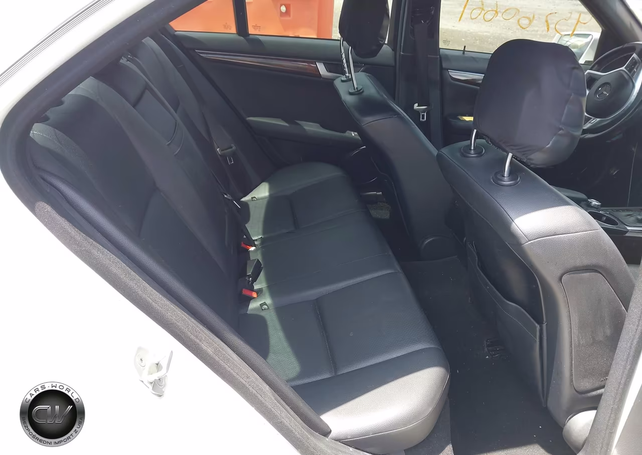 2013 Mercedes-Benz C 300 Sport 4Matic VIN:WDDGF8AB2DR276568 - 8